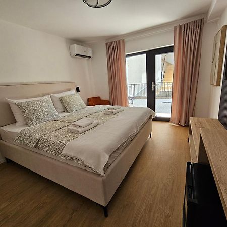Lendas Studio Apartment Baška Voda Esterno foto