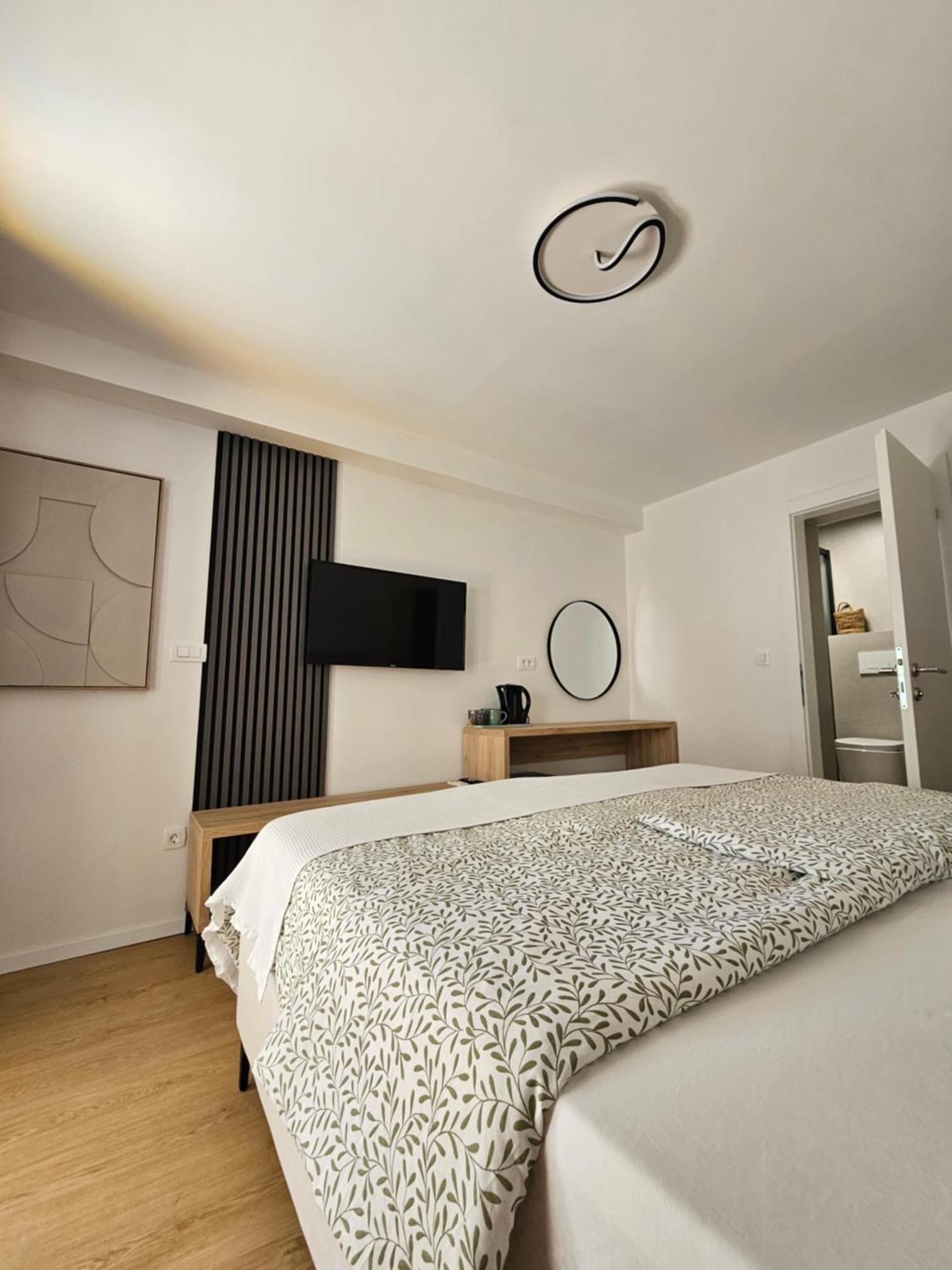 Lendas Studio Apartment Baška Voda Esterno foto