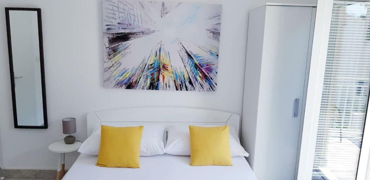 Lendas Studio Apartment Baška Voda Esterno foto